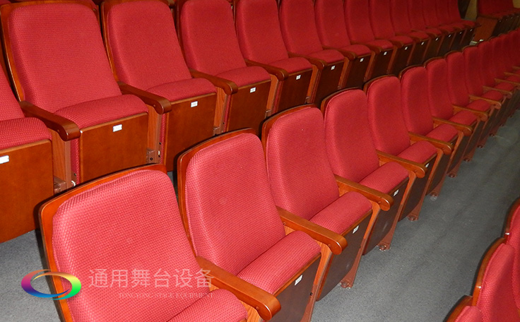 通用舞臺(tái)承接廣州市廣鐵一中報(bào)告廳舞臺(tái)幕布、燈光、音響項(xiàng)目